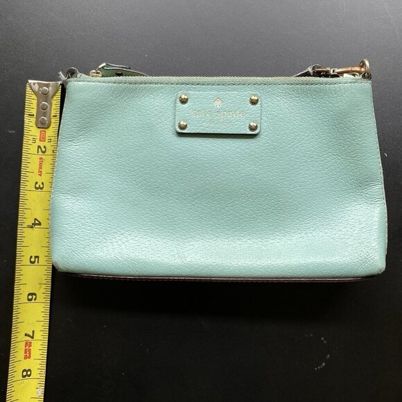 KATE SPADE Robins Egg Blue Pebbled Leather Wristlet Pouch Clutch Wallet - Picture 3 of 8